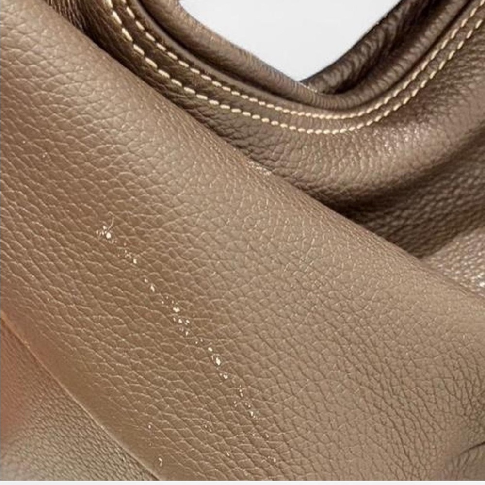 Elegant Brown Leather Hobo Bag - Picture 7 of 10